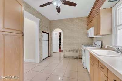 123 Reynolds Drive, Eatontown, NJ 07724 - Photo 10