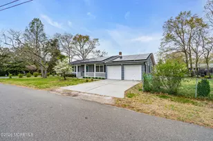 300 Linden Ave, Pine Beach, NJ 08741 - Photo 34