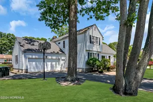 295 Jerome Ave, Oakhurst, NJ 07755 - Photo 2
