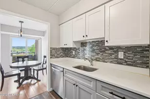 44 Iron Forge Square, Pompton Lakes, NJ 07442 - Photo 16