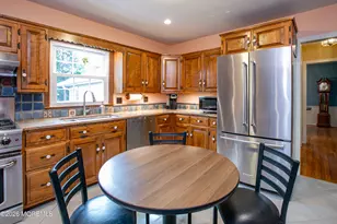 75 Lakeview Dr, Allentown, NJ 08501 - Photo 8