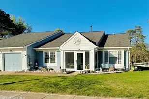 988 Buckingham Dr, Manchester Township, NJ 08759 - Photo 2