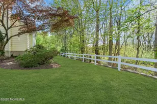 2102 Buckingham Cir, Middletown, NJ 07748 - Photo 20