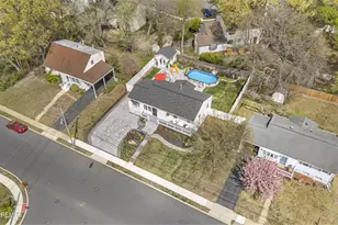 31 Virginia Ave, Hazlet Township, NJ 07730 - Photo 2