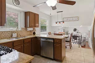19 Colonial Ct, Howell Township, NJ 07731 - Photo 12