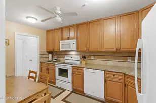 2 Wild Turkey Way, Manalapan Township, NJ 07726 - Photo 8