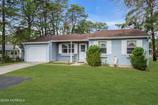 13 Orchard Dr, Whiting, NJ 08759 - Photo 2