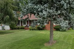 18 Foley Ave, Edison, NJ 08820 - Photo 2