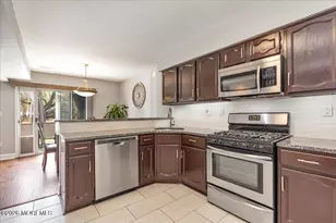 119 Malibu Dr, Eatontown, NJ 07724 - Photo 12