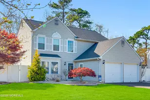 82 Moonlight Ct, Toms River Township, NJ 08753 - Photo 6