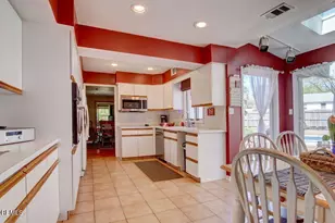 8 Darby Rd, Marlboro Township, NJ 07746 - Photo 8