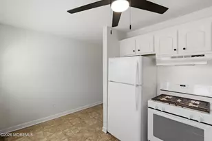 3 Myrtle Ave, Eatontown, NJ 07724 - Photo 8