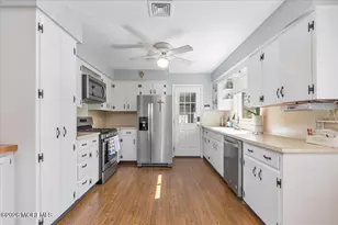 29 Centerville Rd, Holmdel, NJ 07733 - Photo 10