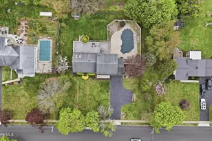 58 Duchess Ct, Freehold, NJ 07728 - Photo 6