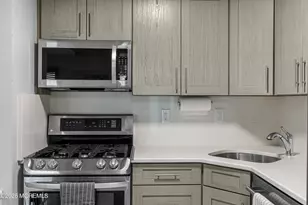 20 Arrowsmith Ct, Matawan, NJ 07747 - Photo 26