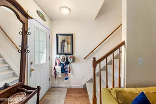 105 Wayside Dr, Keyport, NJ 07735 - Photo 6