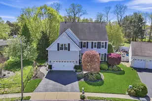 7 Dayna Ct, Howell Township, NJ 07731 - Photo 2