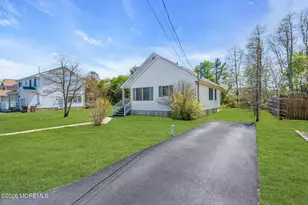 26 1st Ave, Toms River Township, NJ 08757 - Photo 2