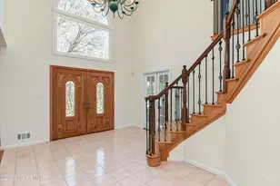 8 Decicco Dr, Freehold, NJ 07728 - Photo 4