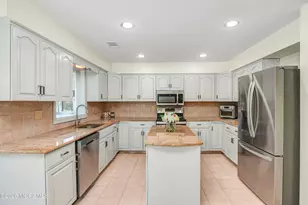 8 Decicco Dr, Freehold, NJ 07728 - Photo 14