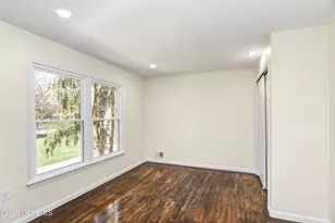 8 Decicco Dr, Freehold, NJ 07728 - Photo 18