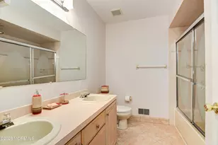 8 Decicco Dr, Freehold, NJ 07728 - Photo 30