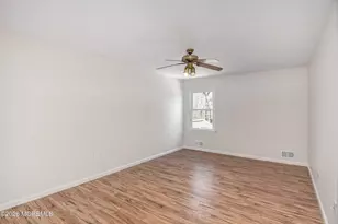 8 Decicco Dr, Freehold, NJ 07728 - Photo 28