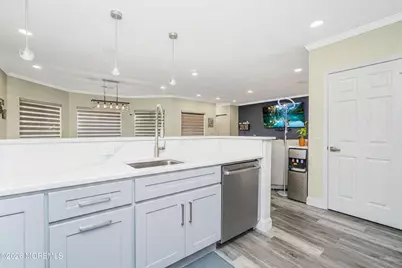 368 Rector Street #307, Perth Amboy, NJ 08861 - Photo 14