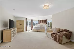 371 Karen Ct, Freehold, NJ 07728 - Photo 30