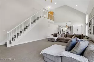 371 Karen Ct, Freehold, NJ 07728 - Photo 24
