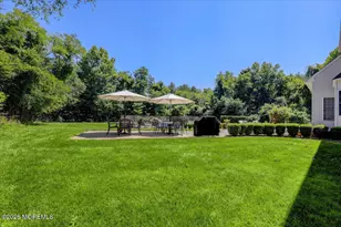 371 Karen Ct, Freehold, NJ 07728 - Photo 58