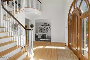 371 Karen Ct, Freehold, NJ 07728 - Photo 6