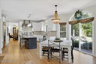 371 Karen Ct, Freehold, NJ 07728 - Photo 18
