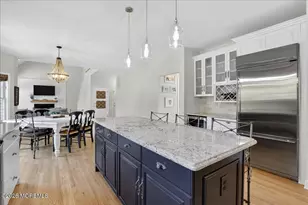 371 Karen Ct, Freehold, NJ 07728 - Photo 14