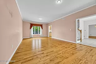 9 Violet Dr, Ocean Twp, NJ 07712 - Photo 12