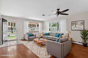 24 Chateux Ln, Toms River Township, NJ 08757 - Photo 6