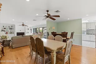 7 Hampton Ct, Red Bank, NJ 07701 - Photo 8