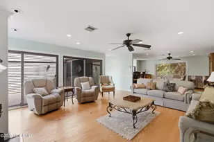 7 Hampton Ct, Red Bank, NJ 07701 - Photo 6