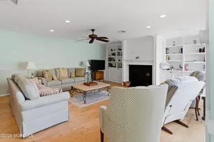 7 Hampton Ct, Red Bank, NJ 07701 - Photo 4