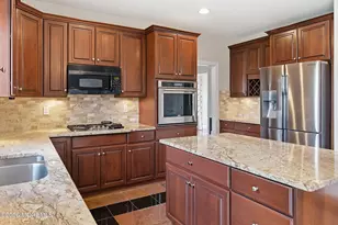 14 Barnyard Ct, Plainsboro Township, NJ 08536 - Photo 30