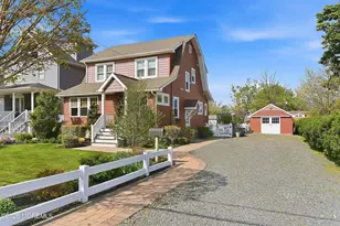 132 Broadway, Keyport, NJ 07735 - Photo 2