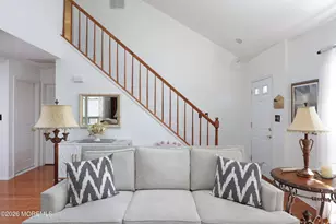 158 Colony Ln, Manalapan Township, NJ 07726 - Photo 4