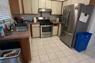 142 Michele Way, Lakewood, NJ 08701 - Photo 2