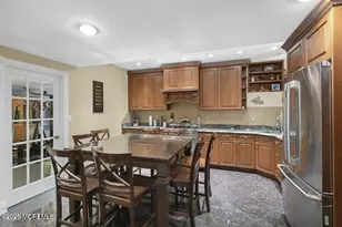 176 Oakland Mills Rd, Manalapan Township, NJ 07726 - Photo 52