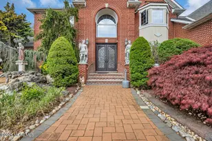 176 Oakland Mills Rd, Manalapan Township, NJ 07726 - Photo 8