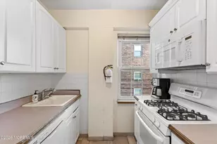 10 Crestmont Rd, Montclair, NJ 07042 - Photo 20