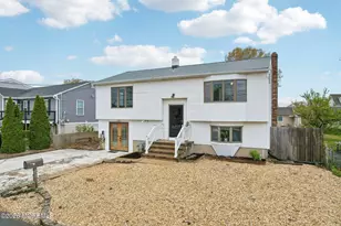 3138 Oceanic Dr, Toms River Township, NJ 08753 - Photo 1