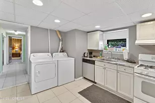 9 Newport Dr, Howell Township, NJ 07731 - Photo 24