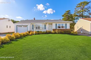 76 Westport Dr, Toms River Township, NJ 08757 - Photo 2
