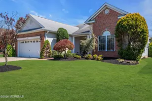 39 Baltusrol Dr, Jackson, NJ 08527 - Photo 4
